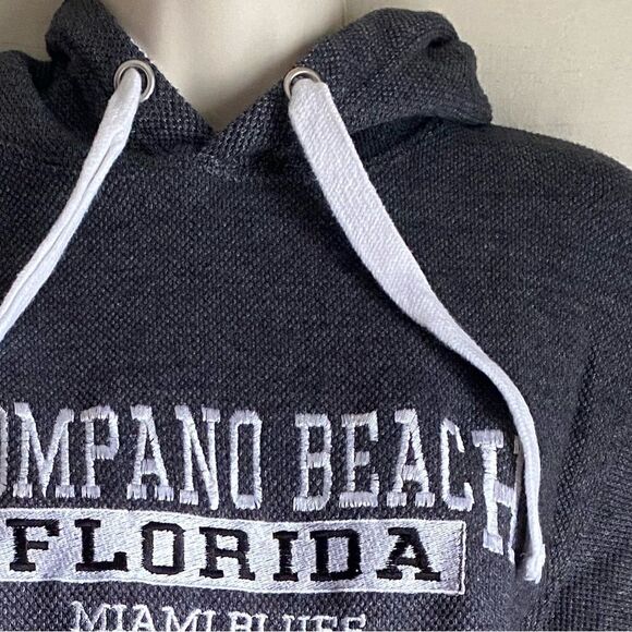 BOGO FREE ☀️Grey Charcoal Hoodie Pompano Beach Small - Picture 4 of 8